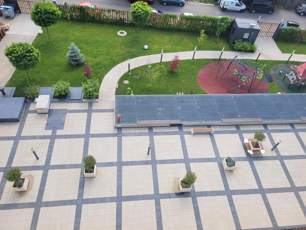 Apartment In Bucharest, Baneasa Green Area Exterior foto