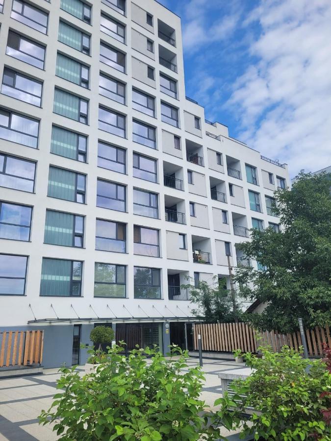 Apartment In Bucharest, Baneasa Green Area Exterior foto